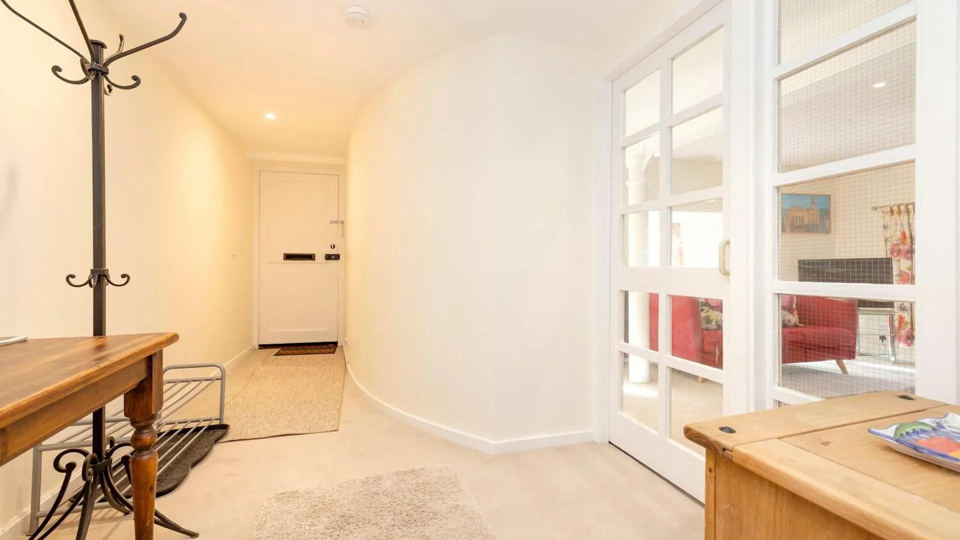 Joivy Secluded Brewery Apartment Edinburgh